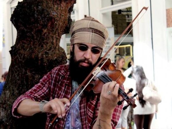 Ricardo 'Barba' comeou a tocar violino quando ainda era criana