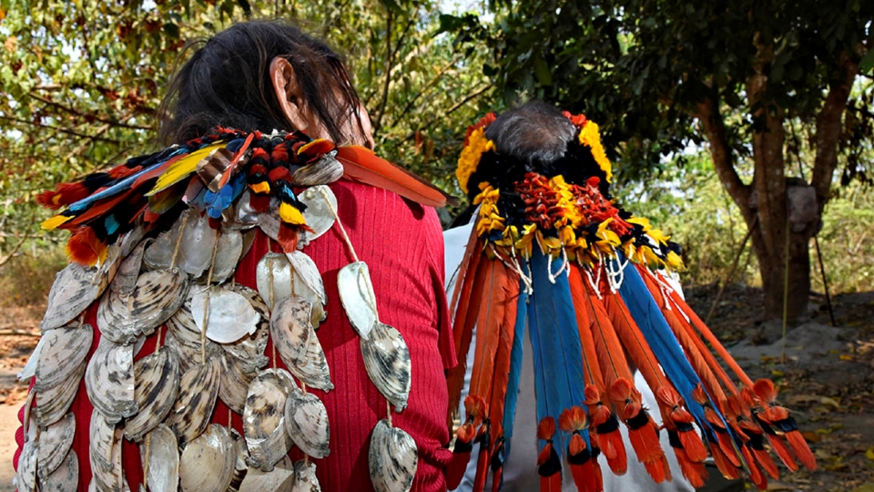 Curta-metragem apresenta o Tutra, colar de casamento do povo Rikbaktsa feito de conchas raras