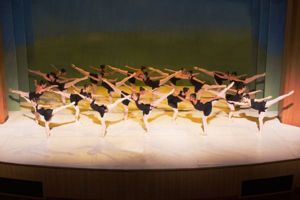 pera Ballet ensaiando para o espetculo de inaugurao do teatro da UFMT