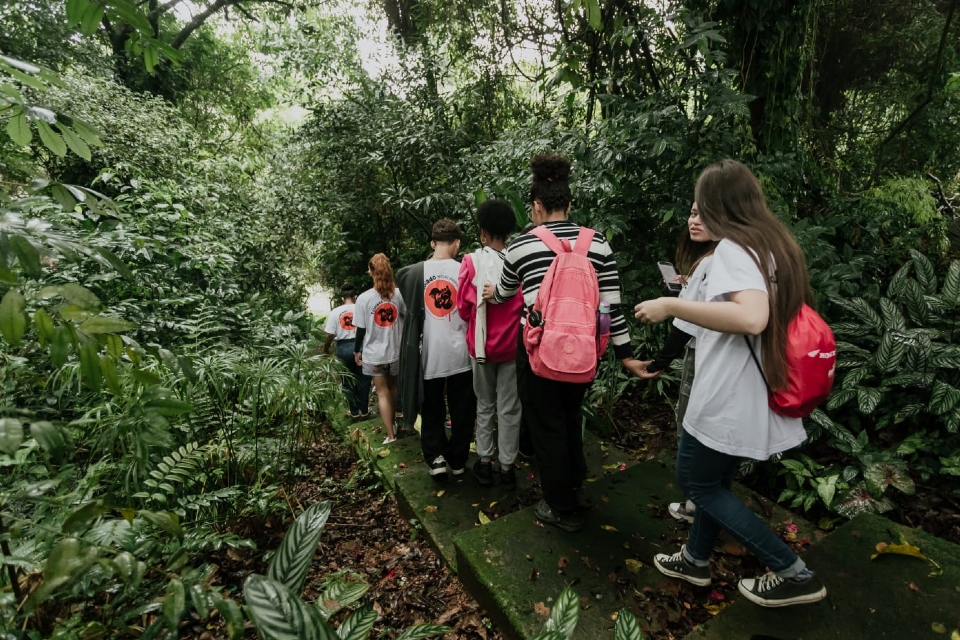 Instituto oferece curso de produo cultural com bolsas de estudo para jovens de 14 a 24 anos