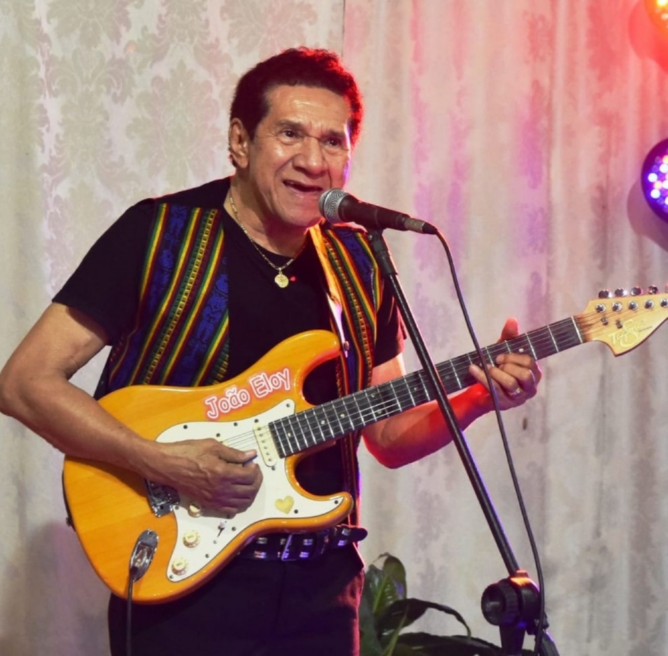 Joo Eloy faz show para comemorar 40 anos de carreira na Praa da Mandioca